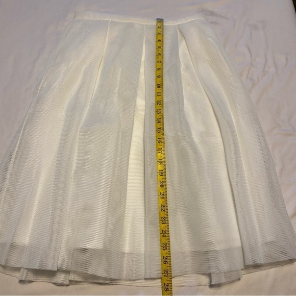Soprano Mesh Off White Pleated Waist Full Skirt Size XL - Picture 8 of 8